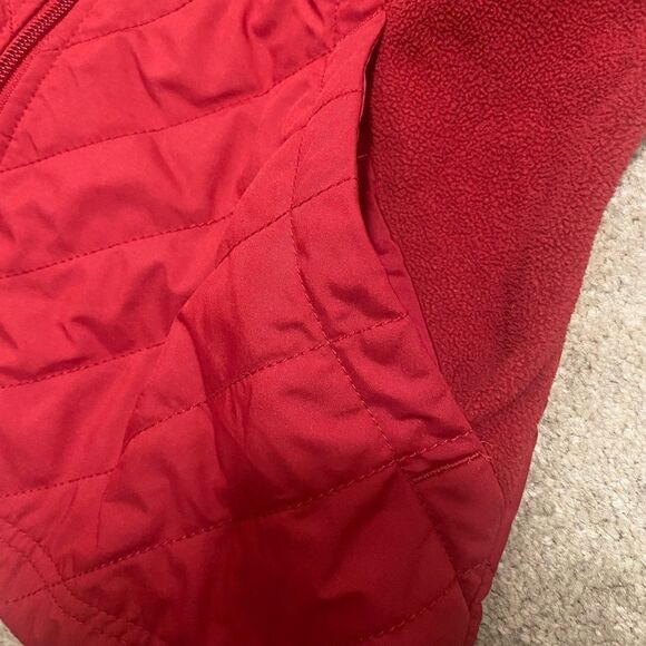 Columbia Women’s  Full Zip Quilted Red Vest with pockets .Polyester Size Small - Picture 6 of 7